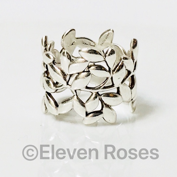 Tiffany & Co. Paloma Picasso Olive Leaf Band Ring - Picture 7 of 7